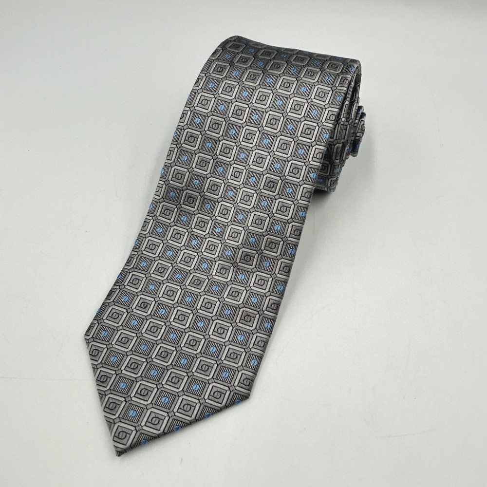 Jos A Bank Traveler Mens Silk Tie Grey Blue Geometric Stain Resistant Silk Blend